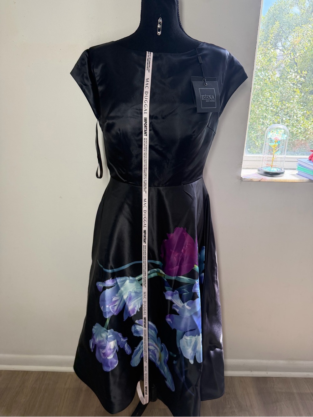 NWT Ieena Mac Duggal Black Floral Satin Midi Dress Size 8 $498